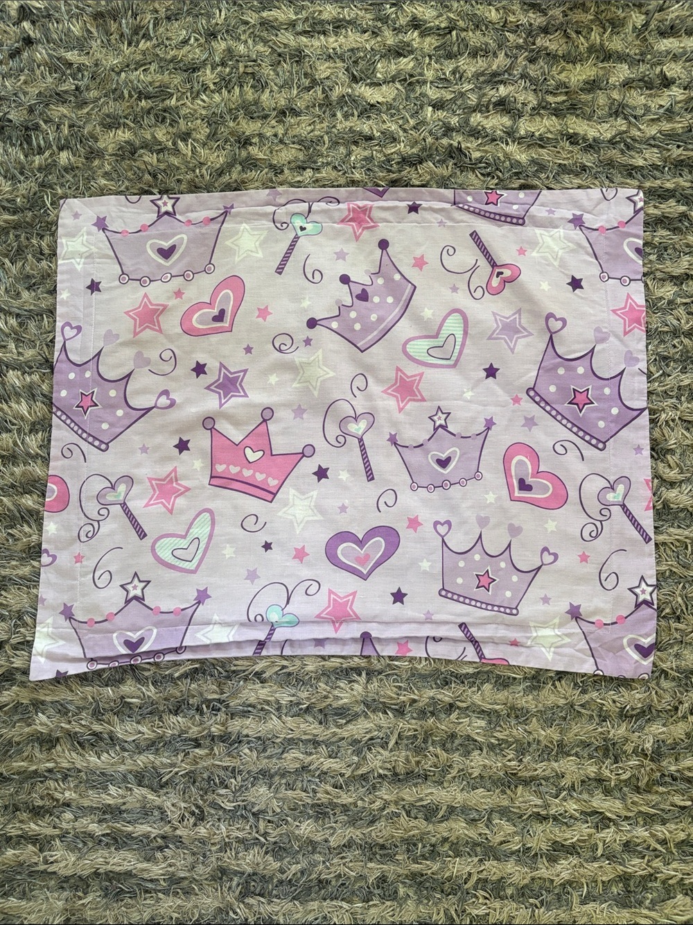 Princess Print 4-Piece Bedding Set - Purple & Pink Twin Bed Size - Picture 3 of 9